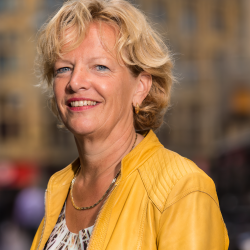 Maria_van_der_Heijden_vierkant-250×250